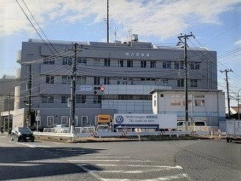 警察署・交番　藤沢警察署（警察署・交番）まで290m