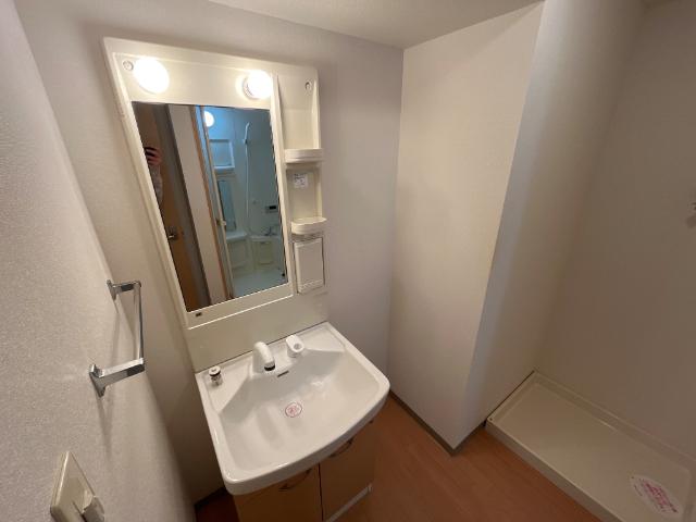 洗面設備　洗髪洗面化粧台