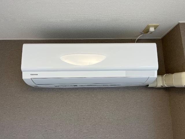 その他設備　リビングエアコン