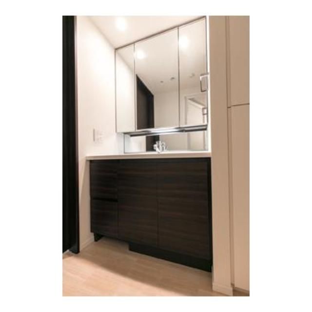 洗面設備　洗面所です