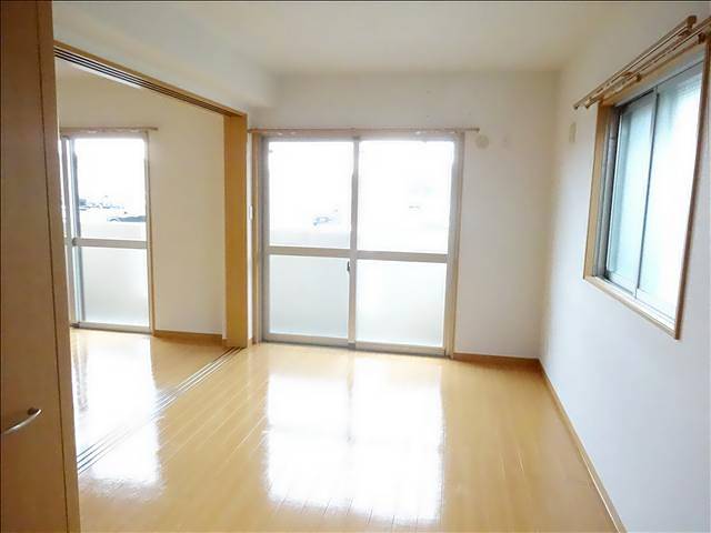 その他部屋・スペース　南側洋間