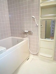 バス・シャワールーム　※別部屋参考写真