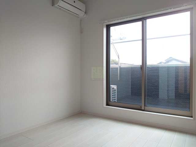 居室・リビング　La Luce明大前