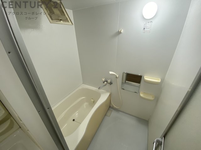 バス・シャワールーム　清潔感のあるバスルーム♪