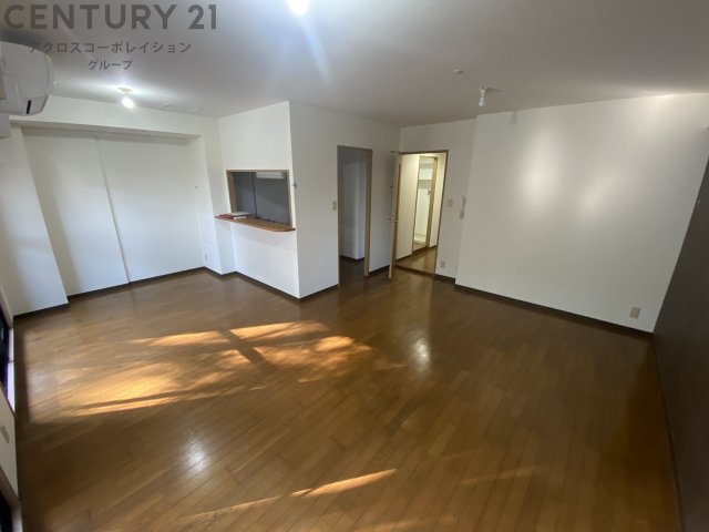 居室・リビング　南向き17.3帖のリビングです♪