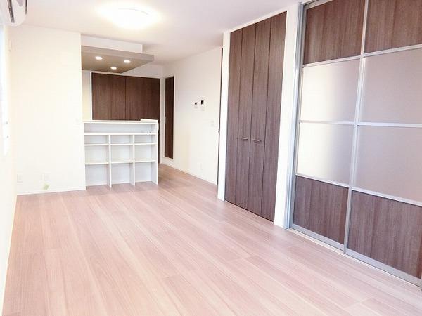 居室・リビング　広々リビング！！