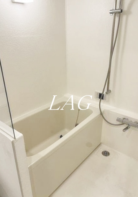 バス・シャワールーム　お風呂です。