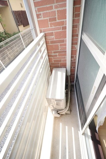 バルコニー　同シリーズ