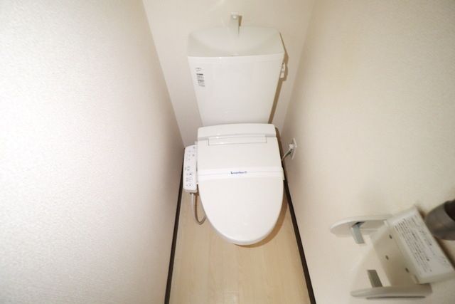 トイレ　同シリーズ