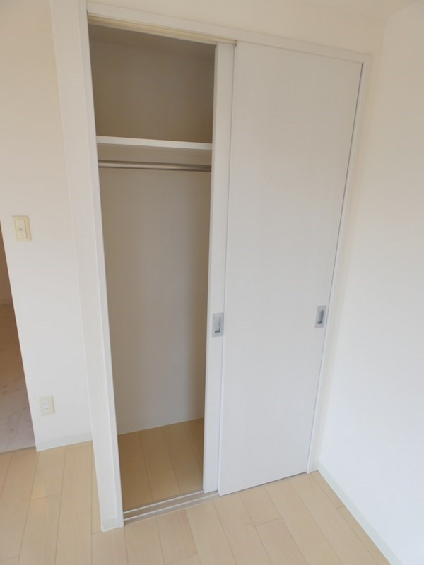 収納　※以下他号室参考写真となります。