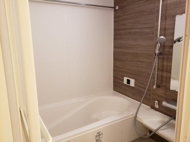 バス・シャワールーム　浴室