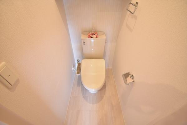 トイレ　同物件別室