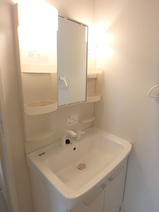 洗面設備　洗髪洗面化粧台