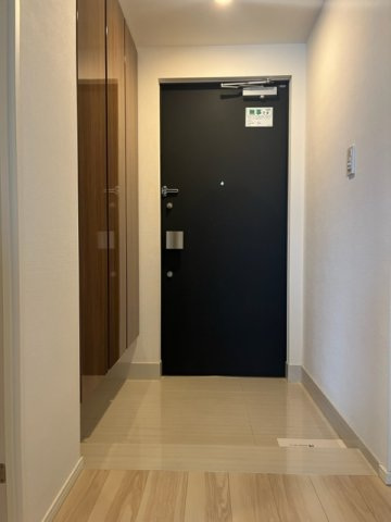 玄関　※別部屋参照