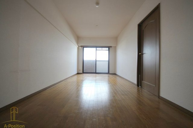 居室・リビング　リーガル西梅田