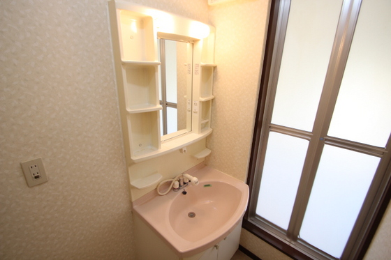 洗面設備　※他号室代用