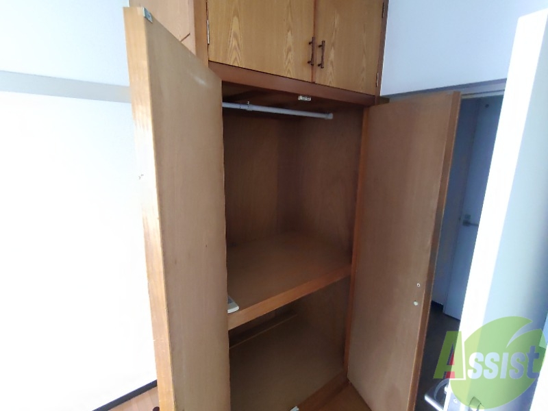 収納　収納は大きく、たくさんの物がしまえそうです。