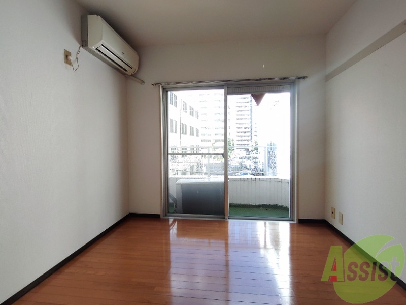 その他部屋・スペース　洋室も６帖ございます。寝室としてご利用できます。