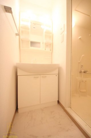 洗面設備　天満アパートメント