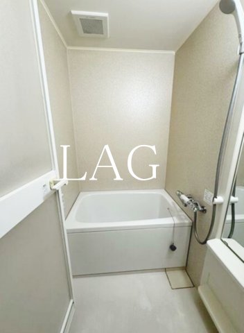 バス・シャワールーム　お風呂です。