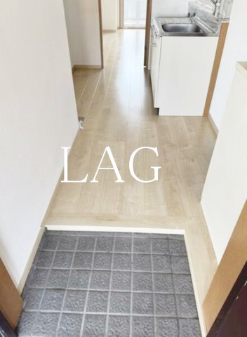 玄関　玄関です。