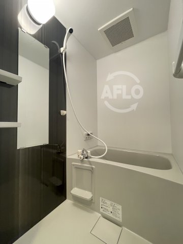 バス・シャワールーム　エスカーサ大阪WEST九条駅前　風呂