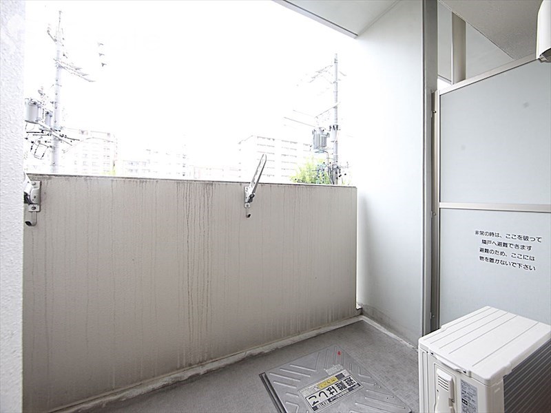 バルコニー　バルコニー