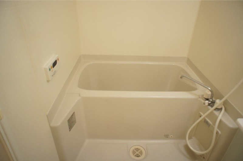 バス・シャワールーム　図面と現状に相違がある場合には現状を優先