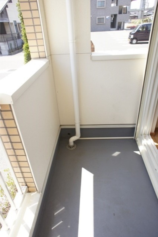 バルコニー　図面と現状に相違がある場合には現状を優先