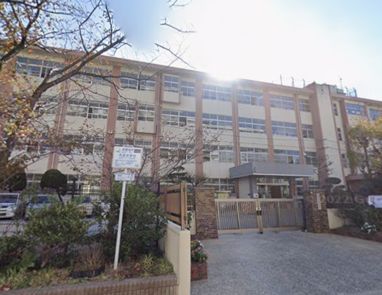 中学校　福岡市立内浜中学校（中学校）まで692m