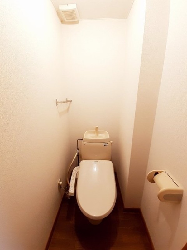 トイレ　図面と現状に相違がある場合には現状を優先