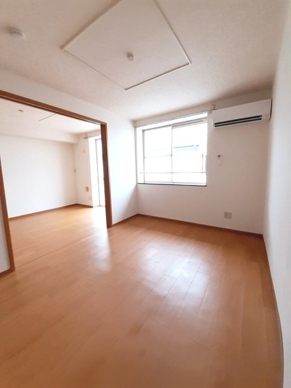 居室・リビング　図面と現状に相違がある場合には現状を優先