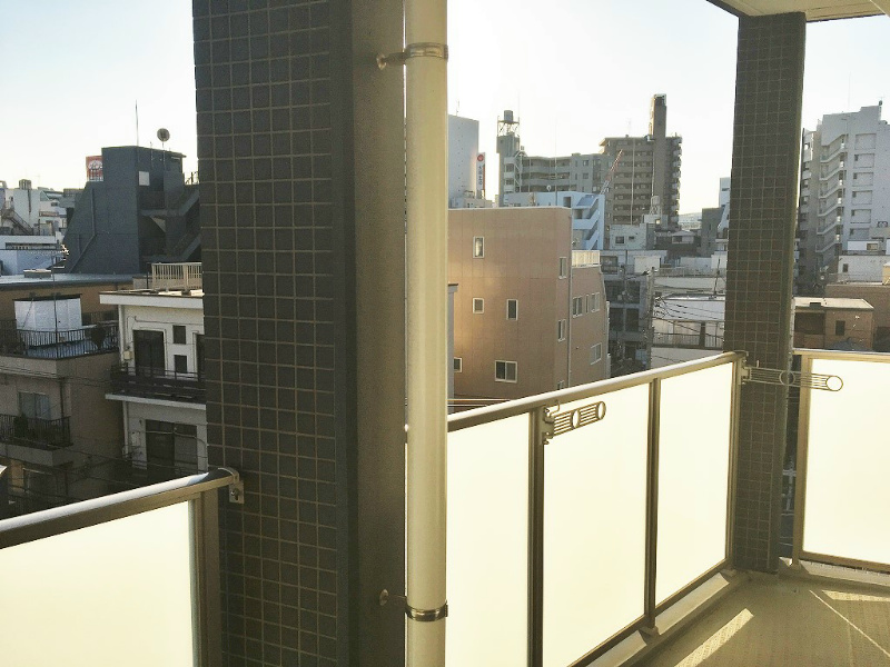 バルコニー