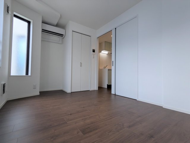 居室・リビング　ゆったり過ごせる居間です