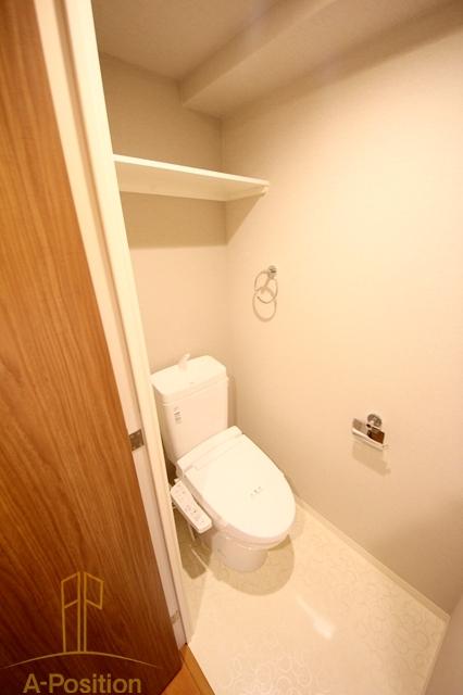 トイレ　レジュールアッシュ梅田アクシア