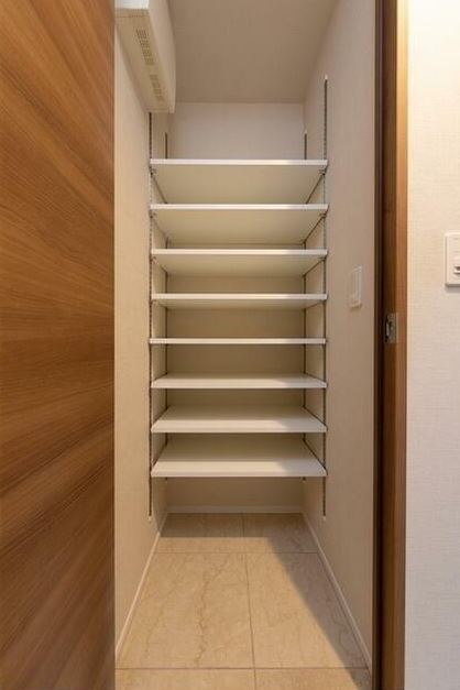 収納　※別部屋の参考写真です。