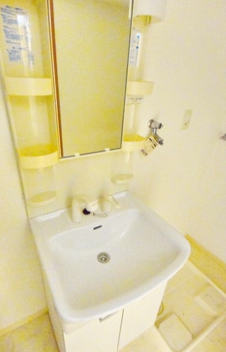 洗面設備　同仕様