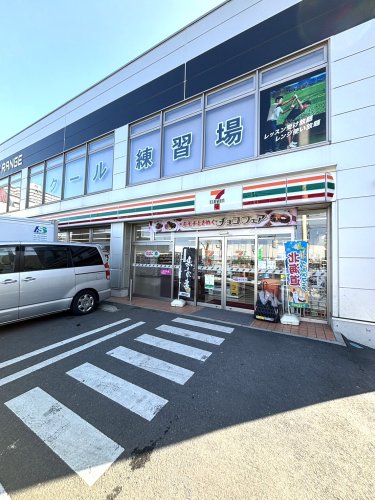 コンビニ　セブンイレブン 荒川東尾久6丁目店（コンビニ）まで514m