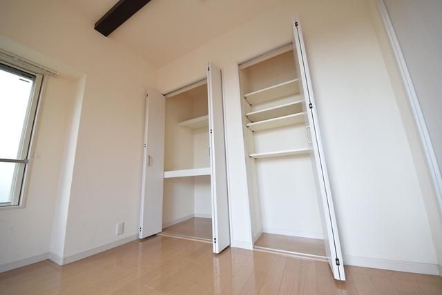 収納　たっぷり収納スペース