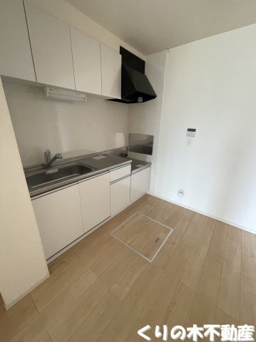 キッチン　同タイプのお部屋です（現況を優先します）