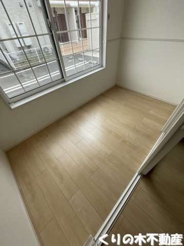 バルコニー　同タイプのお部屋です（現況を優先します）