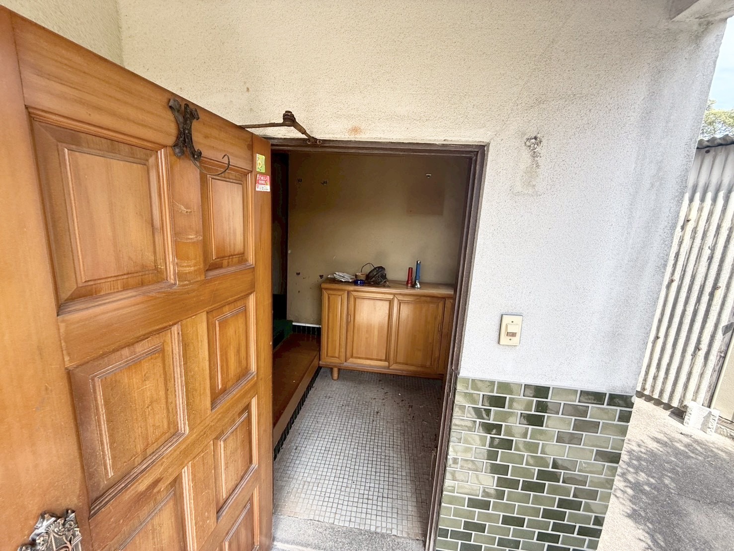 畑田町戸建の玄関写真