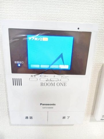 セキュリティ　モニター付きインターホンです。