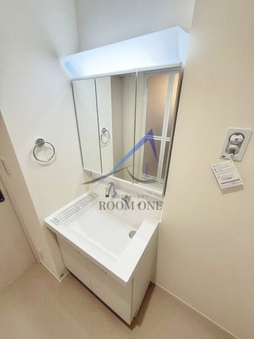 洗面設備　独立洗面台です。