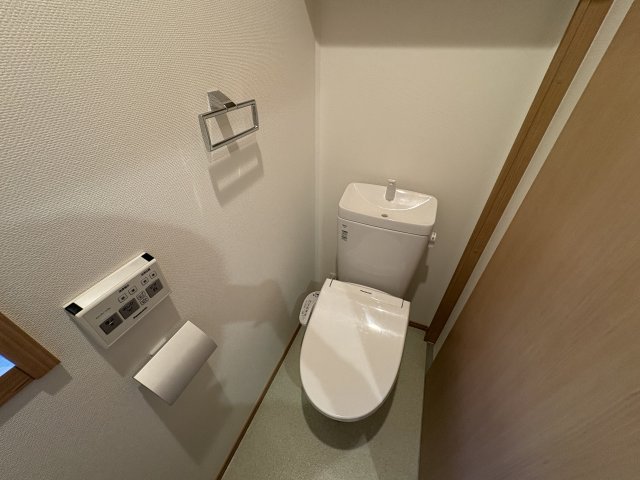 トイレ　※別部屋参照