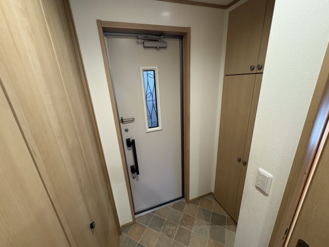 玄関　※別部屋参照