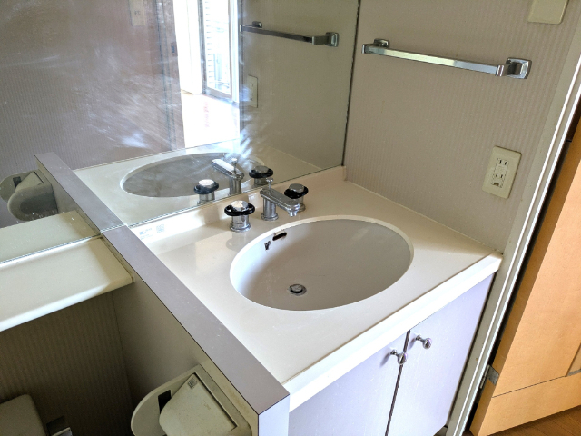 収納　＊別号室参考写真です