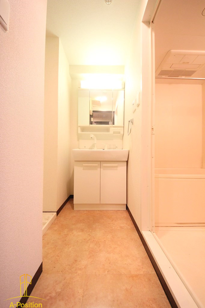 洗面設備　ラルテ中津