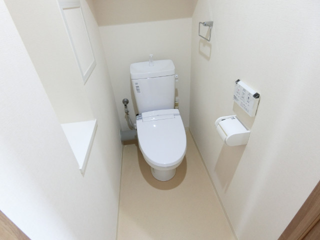 トイレ　シャワートイレ