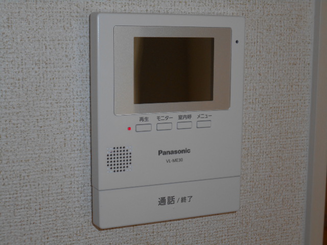 セキュリティ　カラーＴＶモニター付インターホン完備